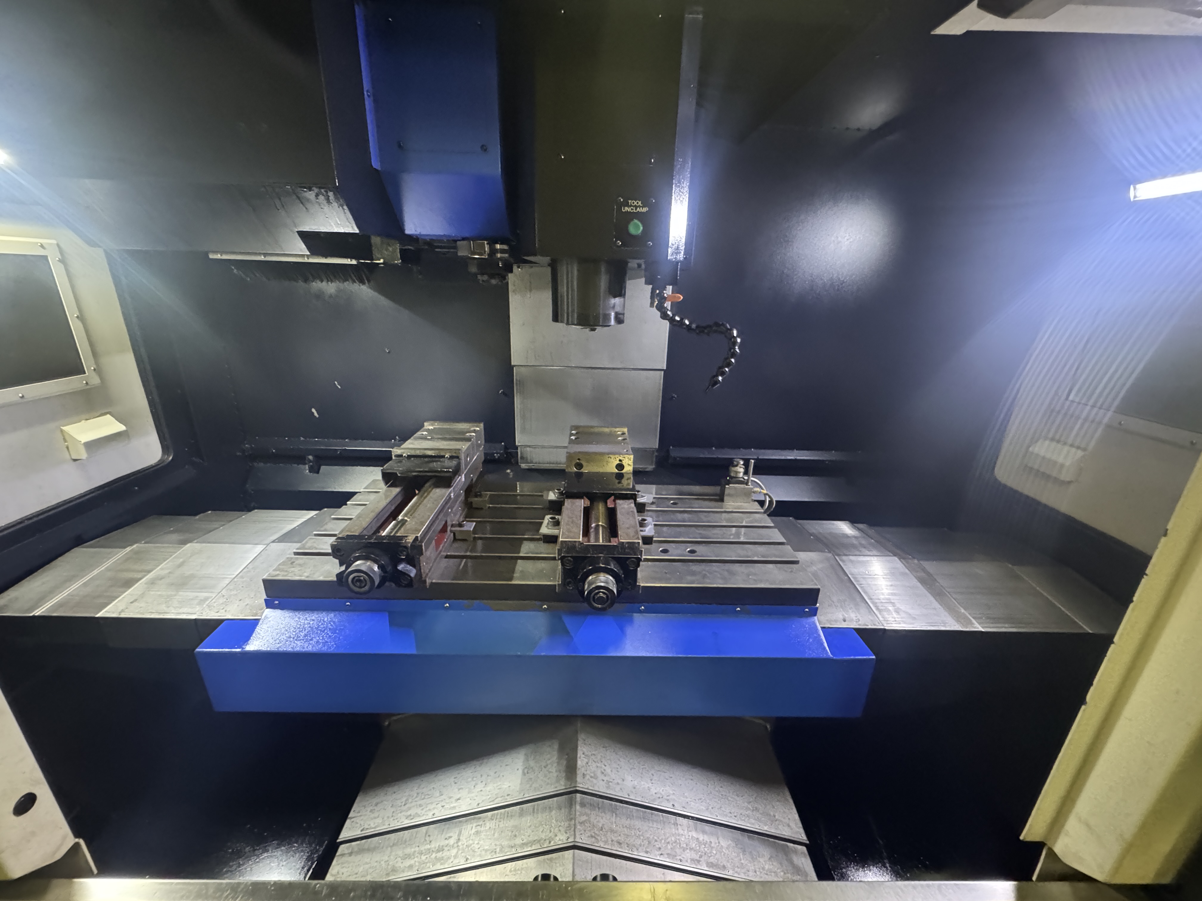 화천 머시닝센터 5호 VESTA 1000+