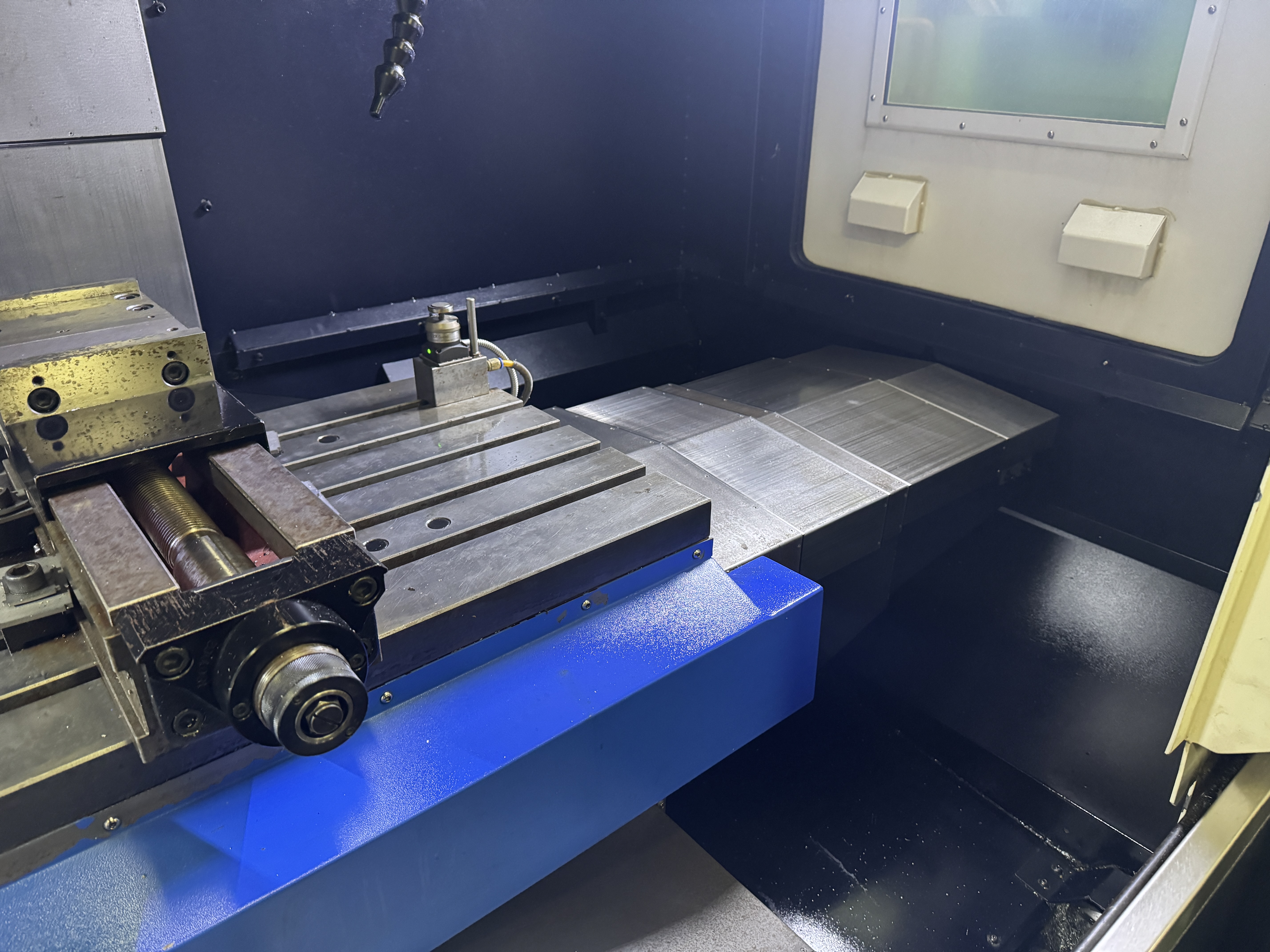 화천 머시닝센터 5호 VESTA 1000+