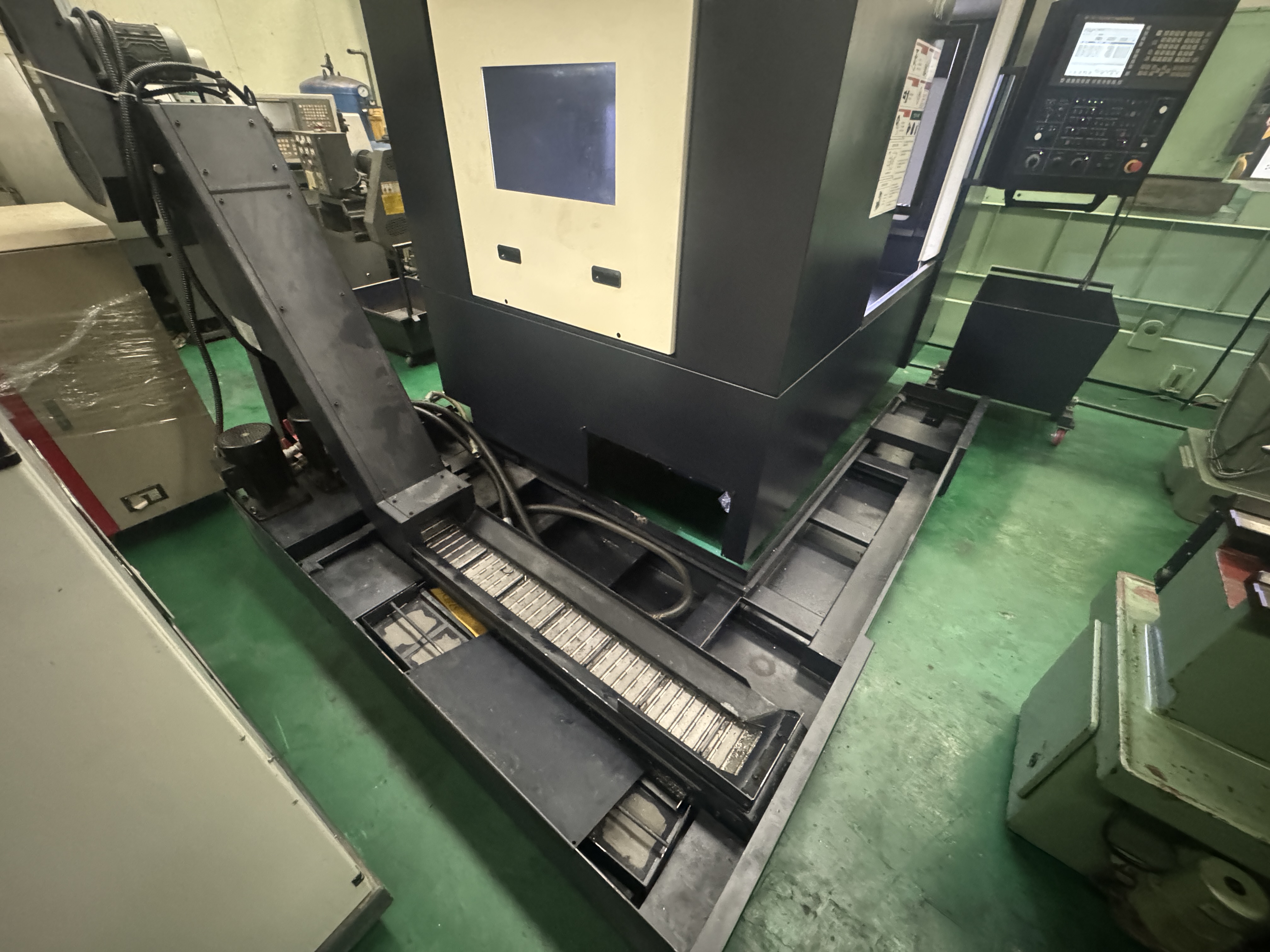 화천 머시닝센터 5호 VESTA 1000+