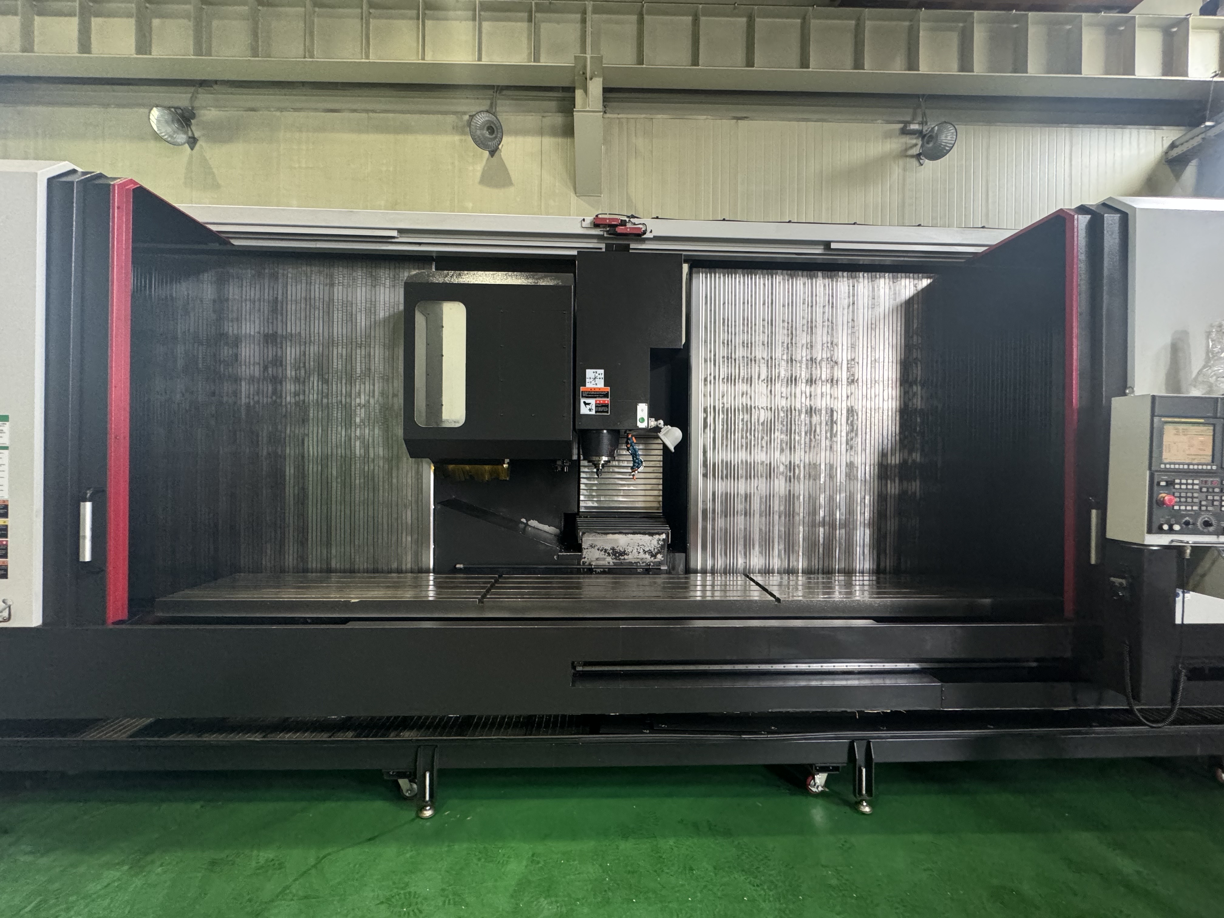 스맥 머시닝센터 LCV-50XLB (X축 4,000)