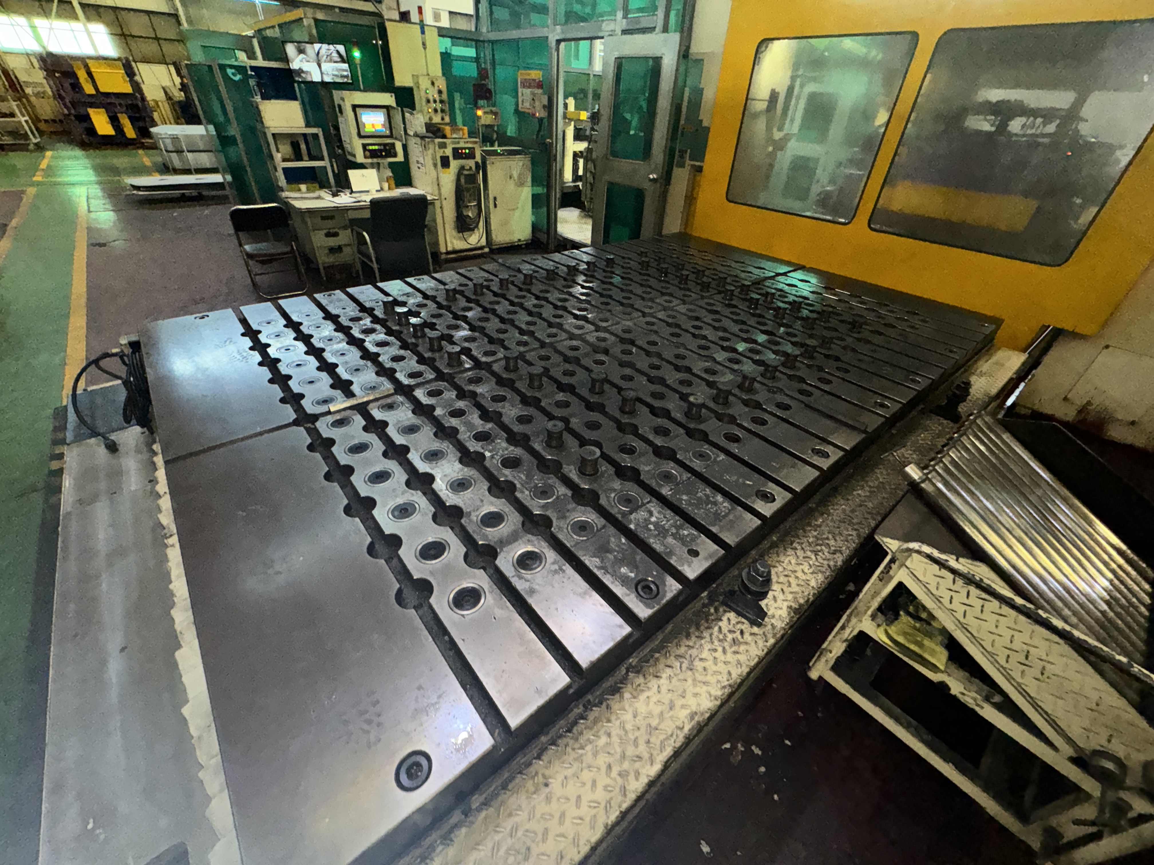 심팩 4주식 1600톤(DL4P-1600)포함 프레스 전체 라인