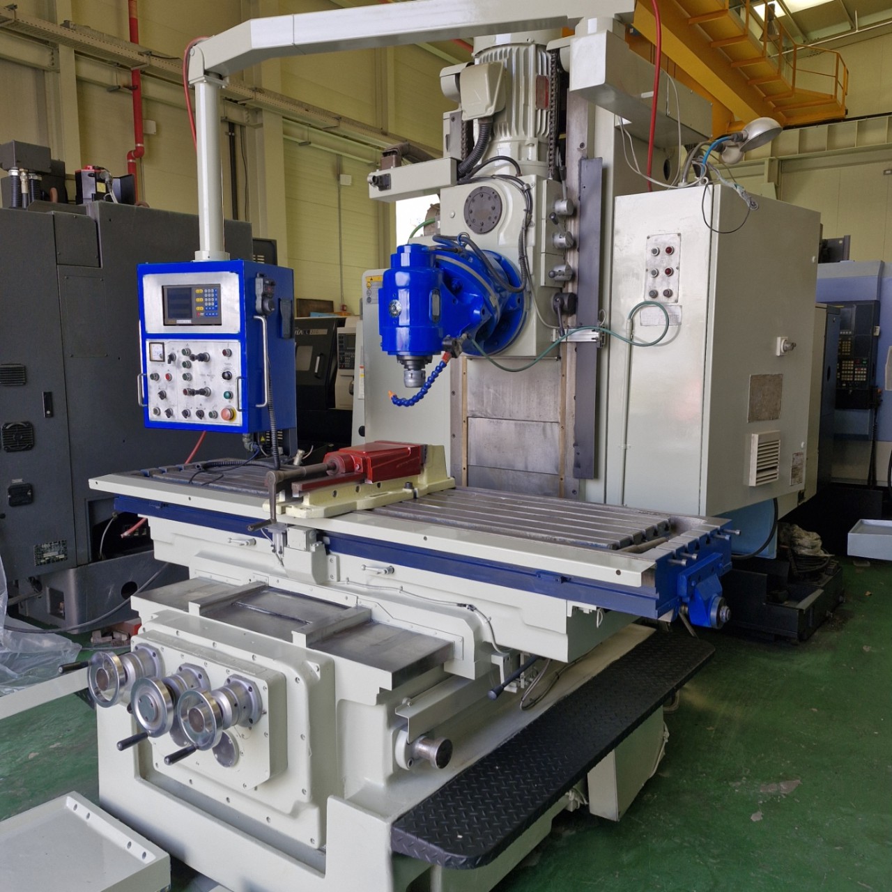 범용밀링(기흥6호밀링, 2004년, 년식대비 상태양호)