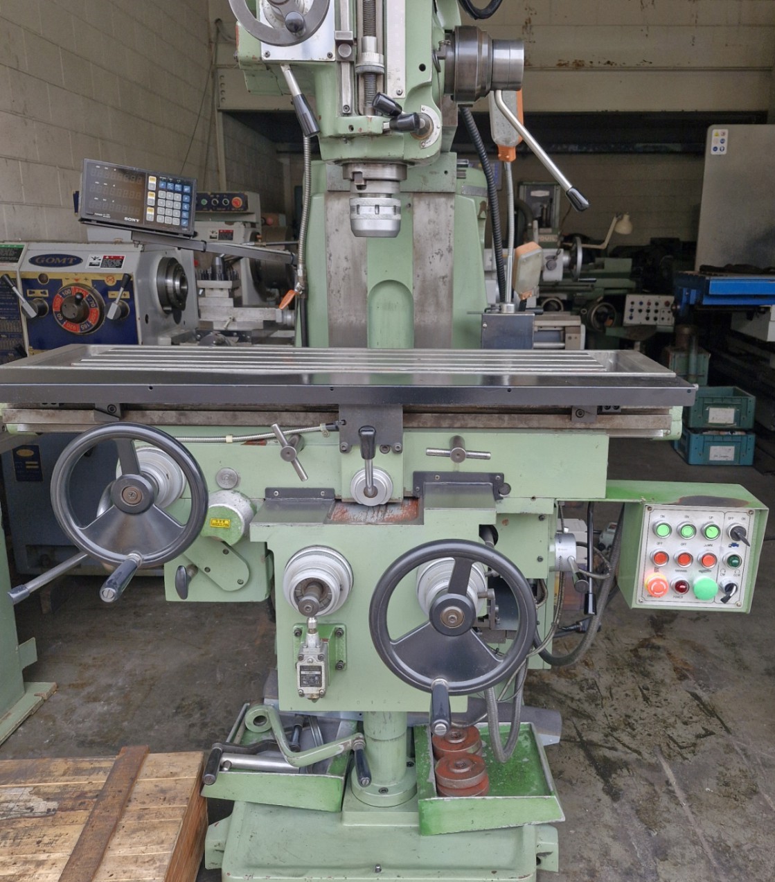 범용밀링(화천2호밀링, 2003년)