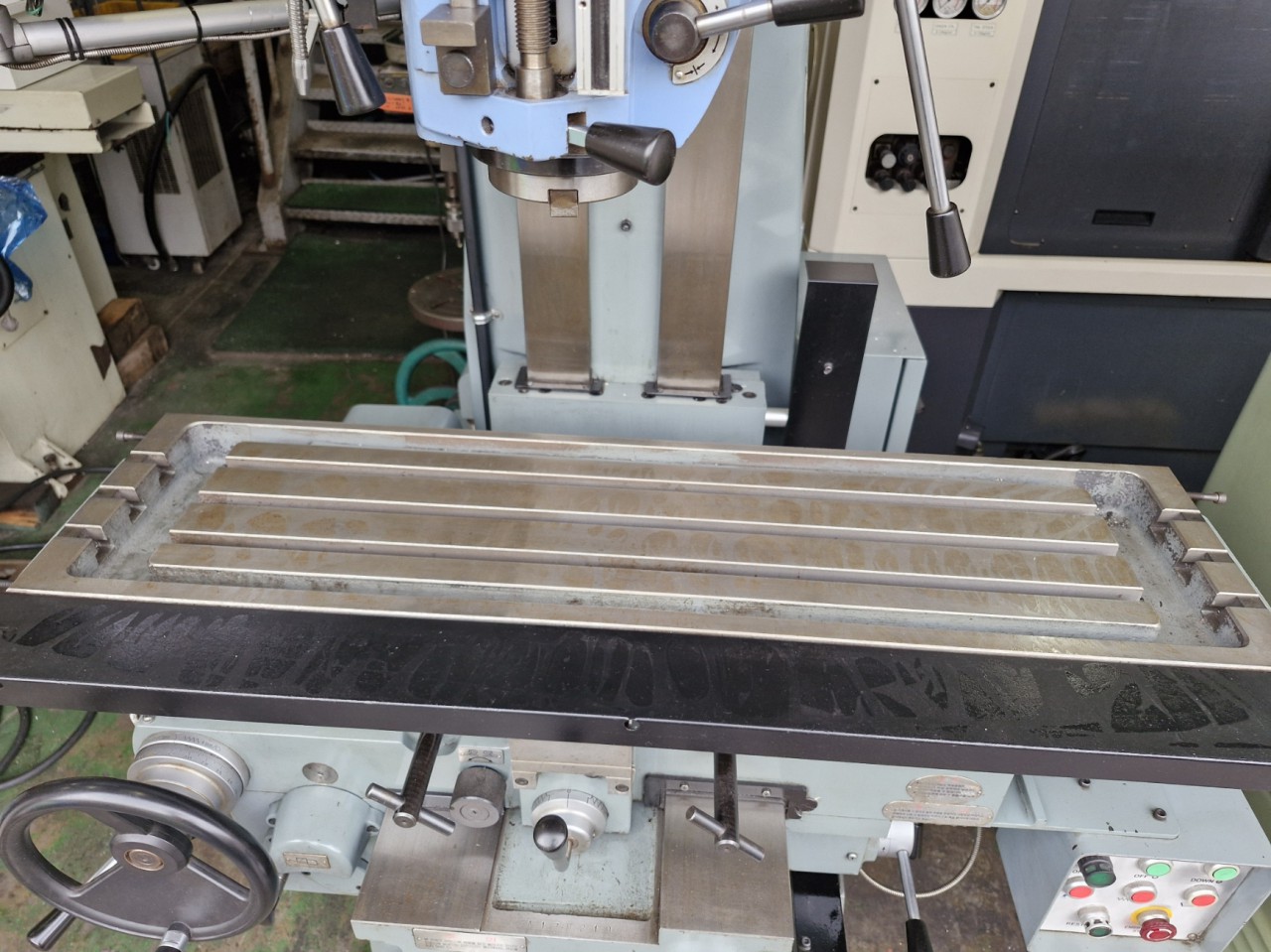 범용밀링(남선2호밀링, 2017년, 상태최상)