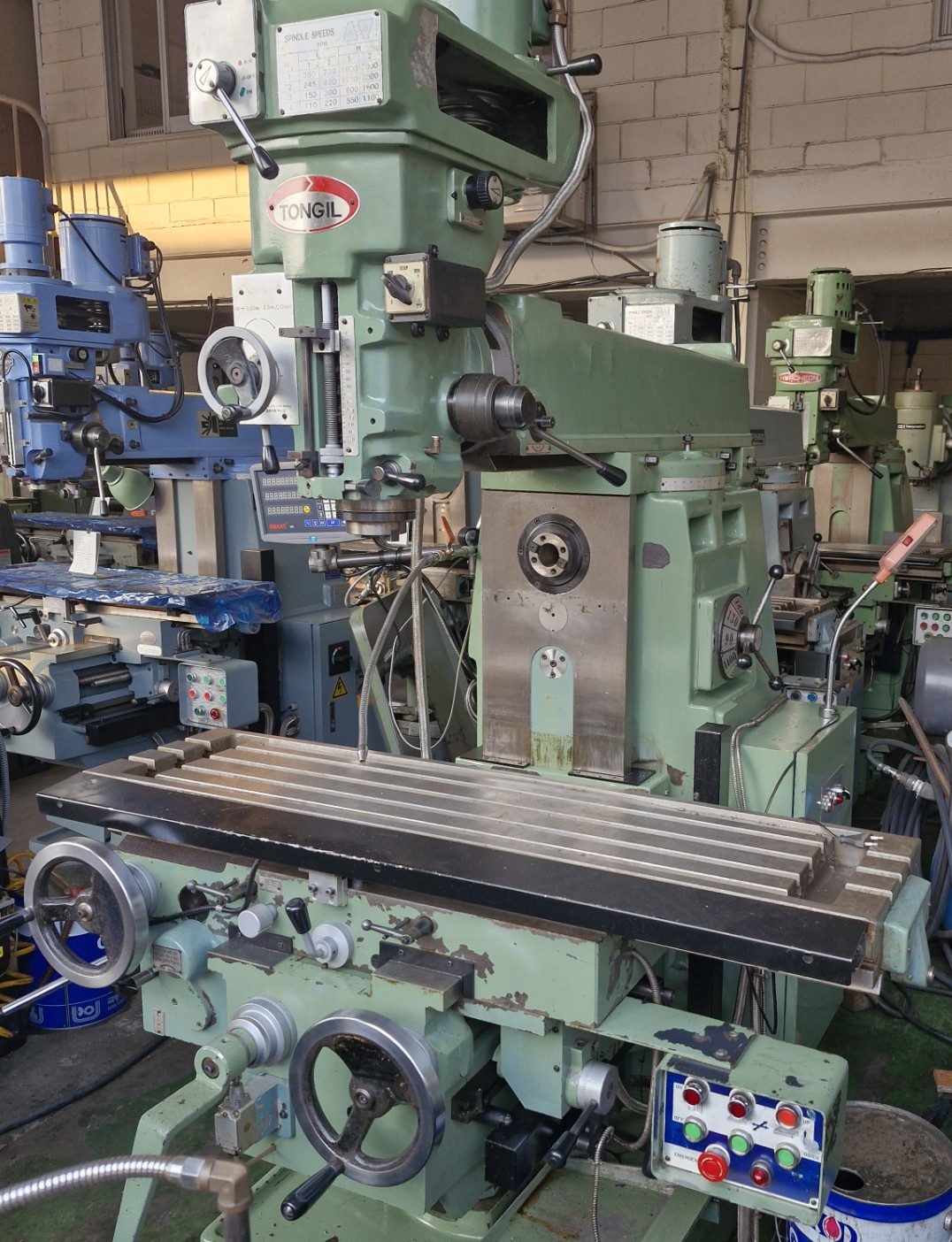 범용밀링(통일3호복합밀링, 1995년, 가성비 좋음)