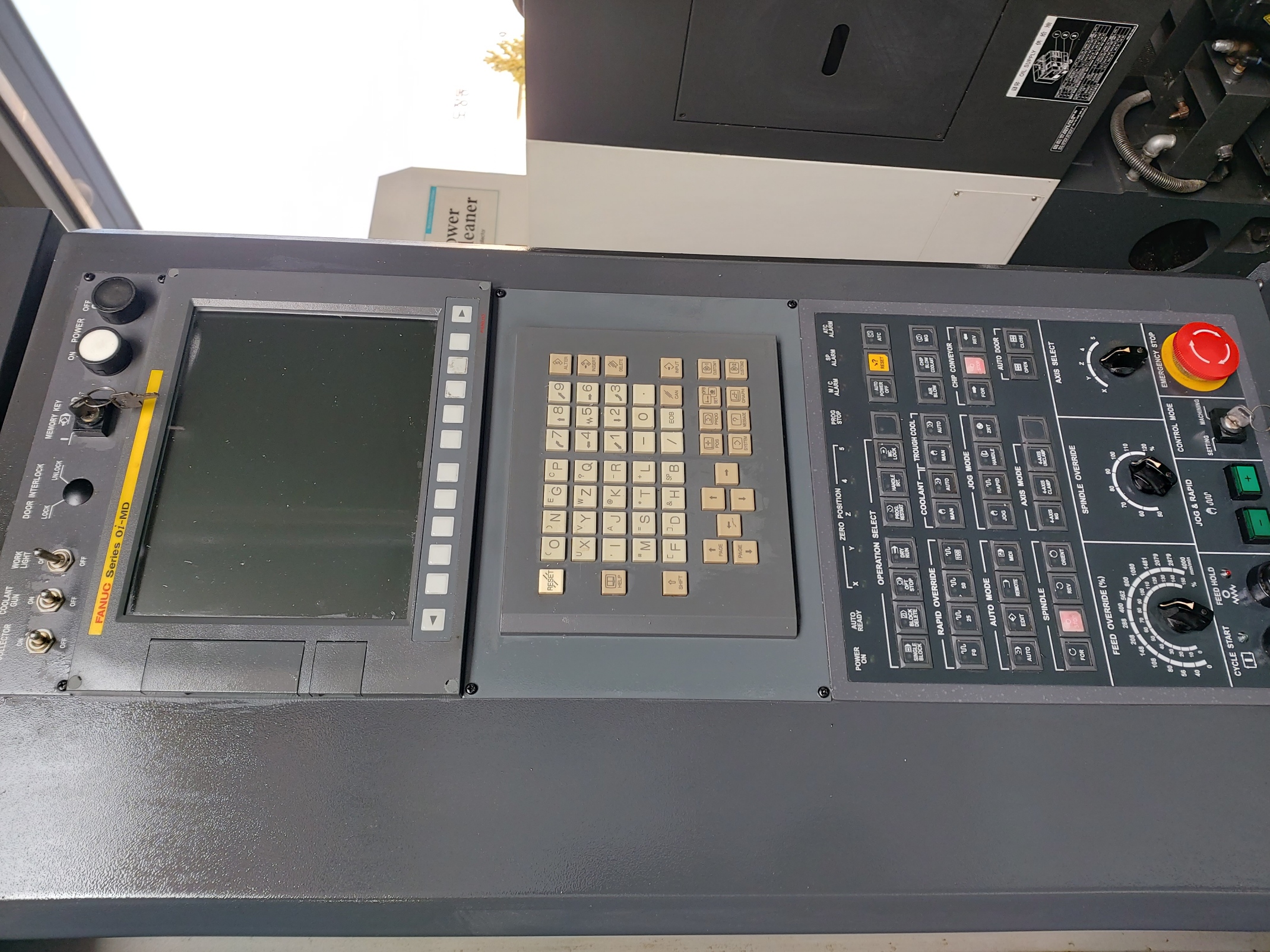 머시닝센타(VESTA-1000, 2014)