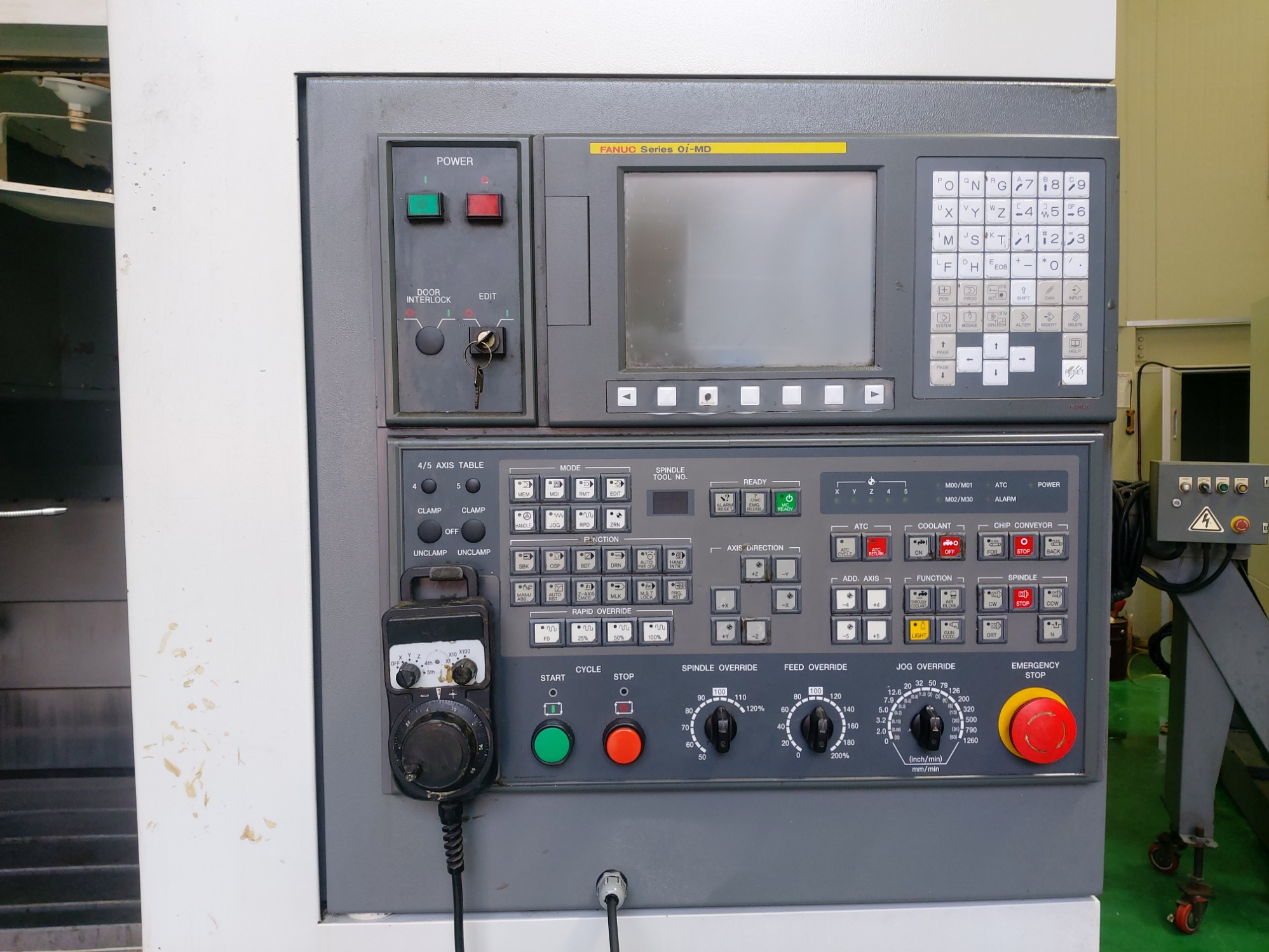 SMEC LCV550C(삼성머시닝센타550C, 2012년)