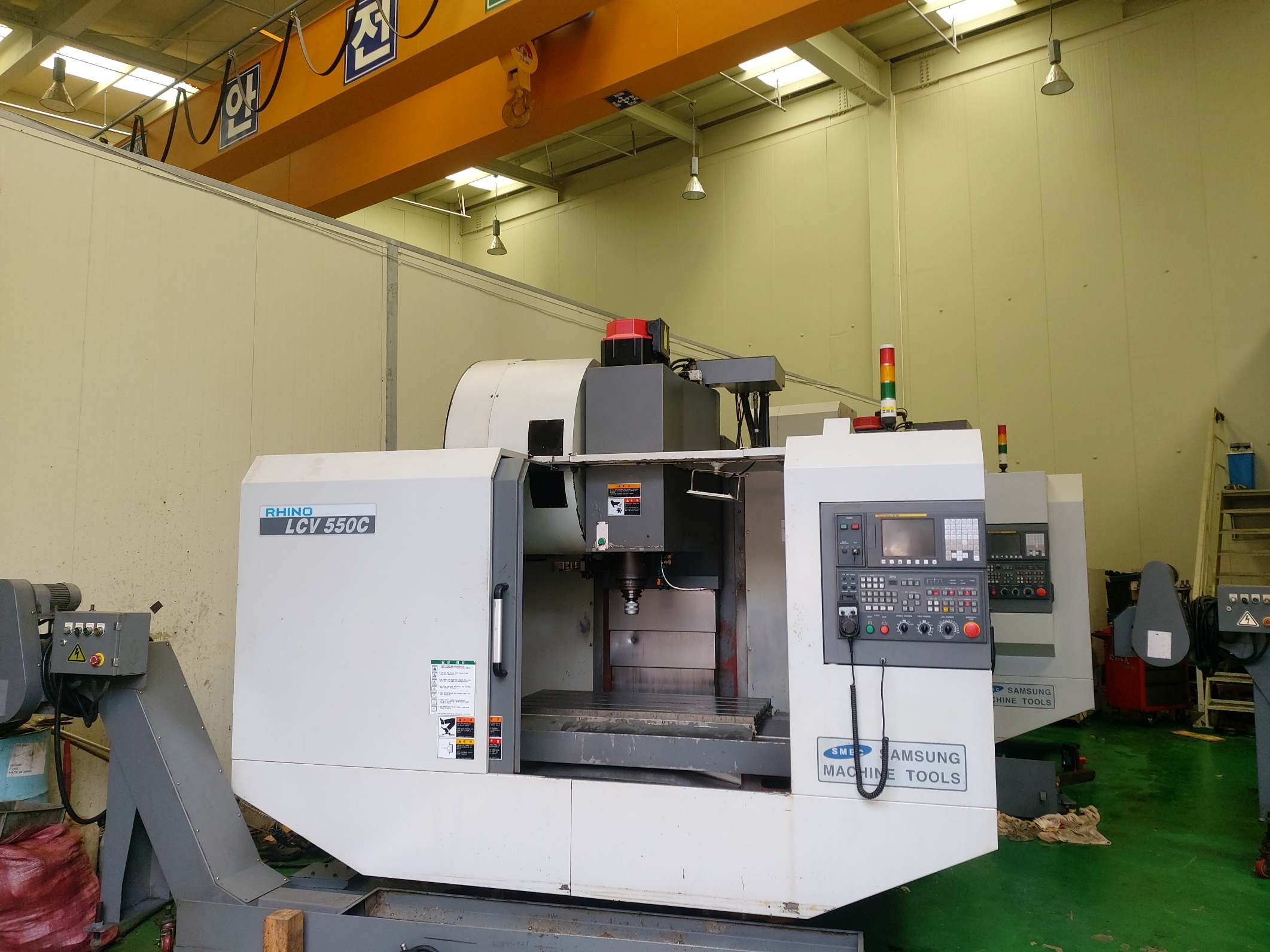 SMEC LCV550C(삼성머시닝센타550C, 2012년)
