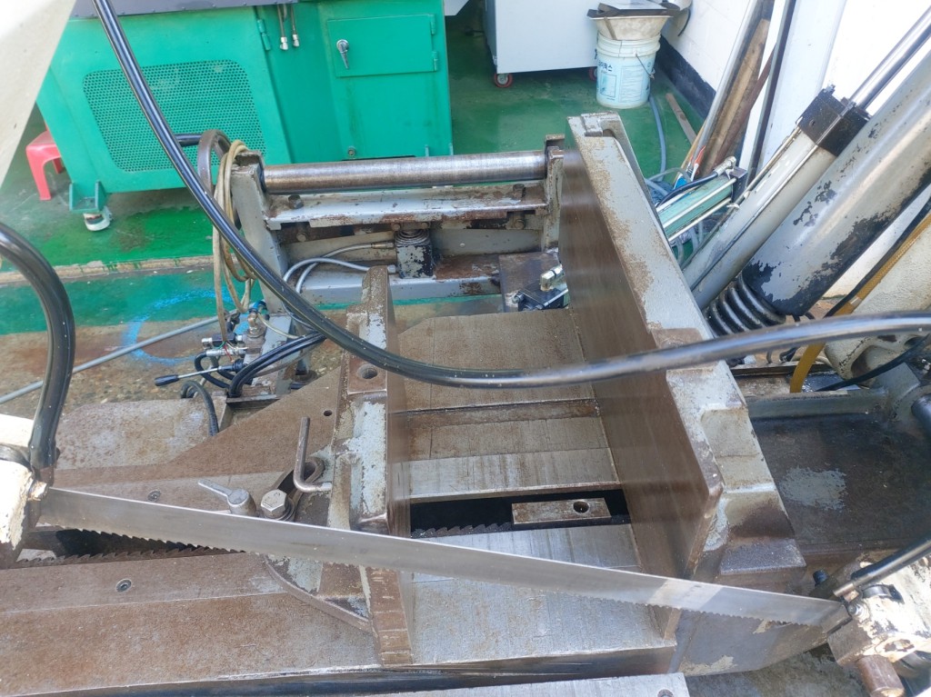 톱기계(희다찌400)