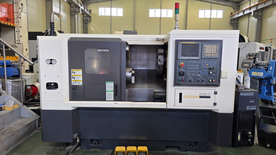 화천 CNC선반(10인치) HI-TECH 200C