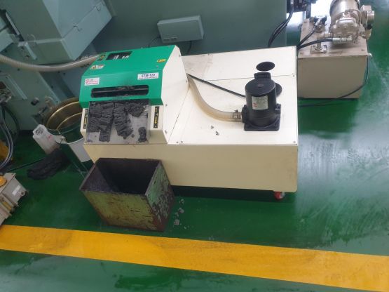 NC원통연삭기, 원통연삭기, CNC원통연삭기, NC원통연마기, 원통연마기