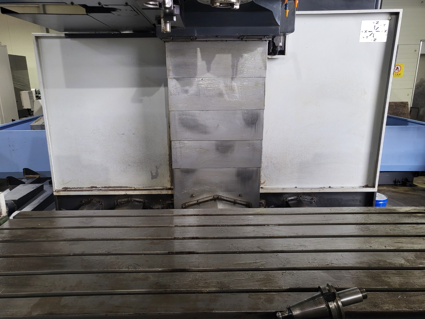 두산 머시닝센타 VM-84 (2016년식)