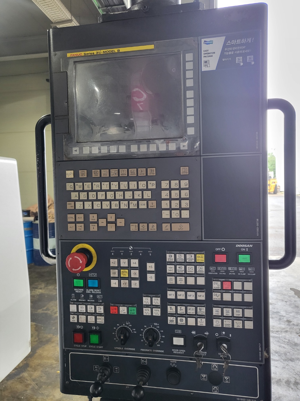 두산 머시닝센타 VM-84 (2016년식)