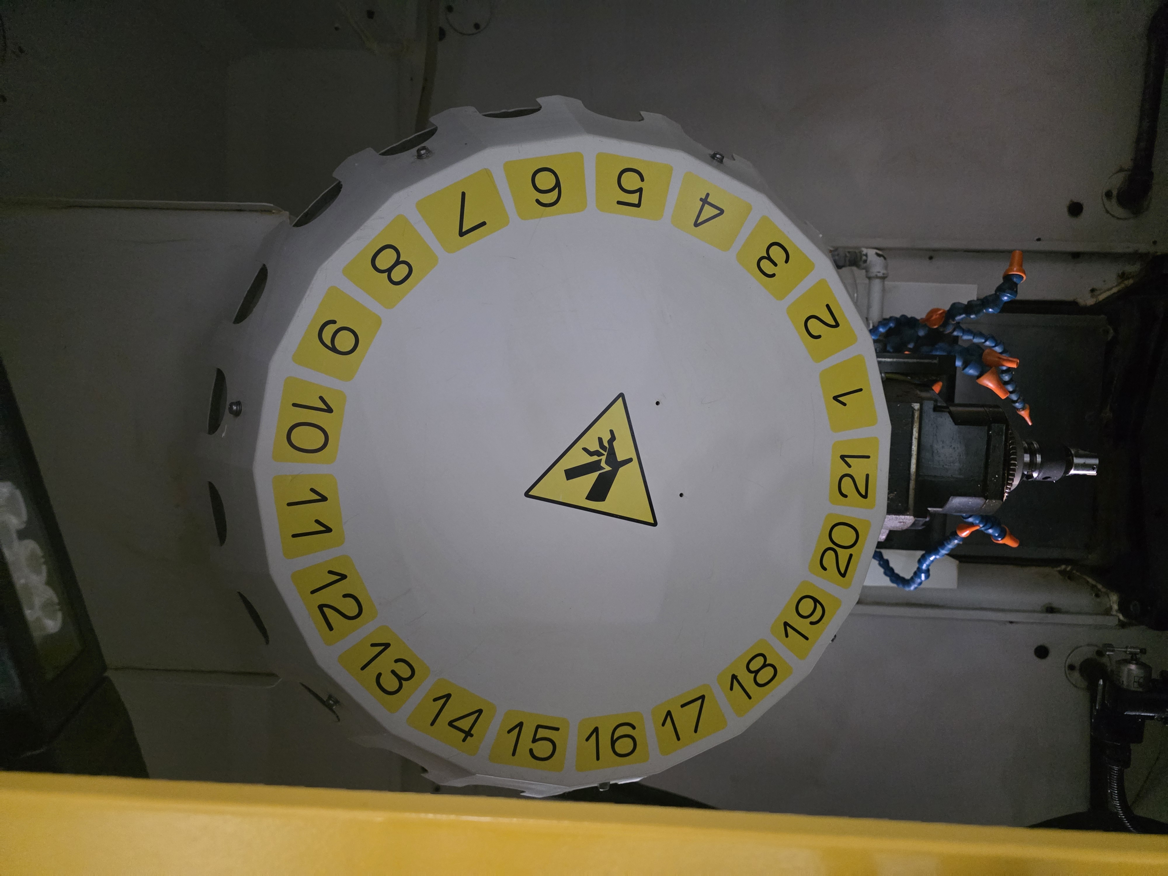 화낙탭핑센타 a-D21MiB(10K) (2018년식) 1대