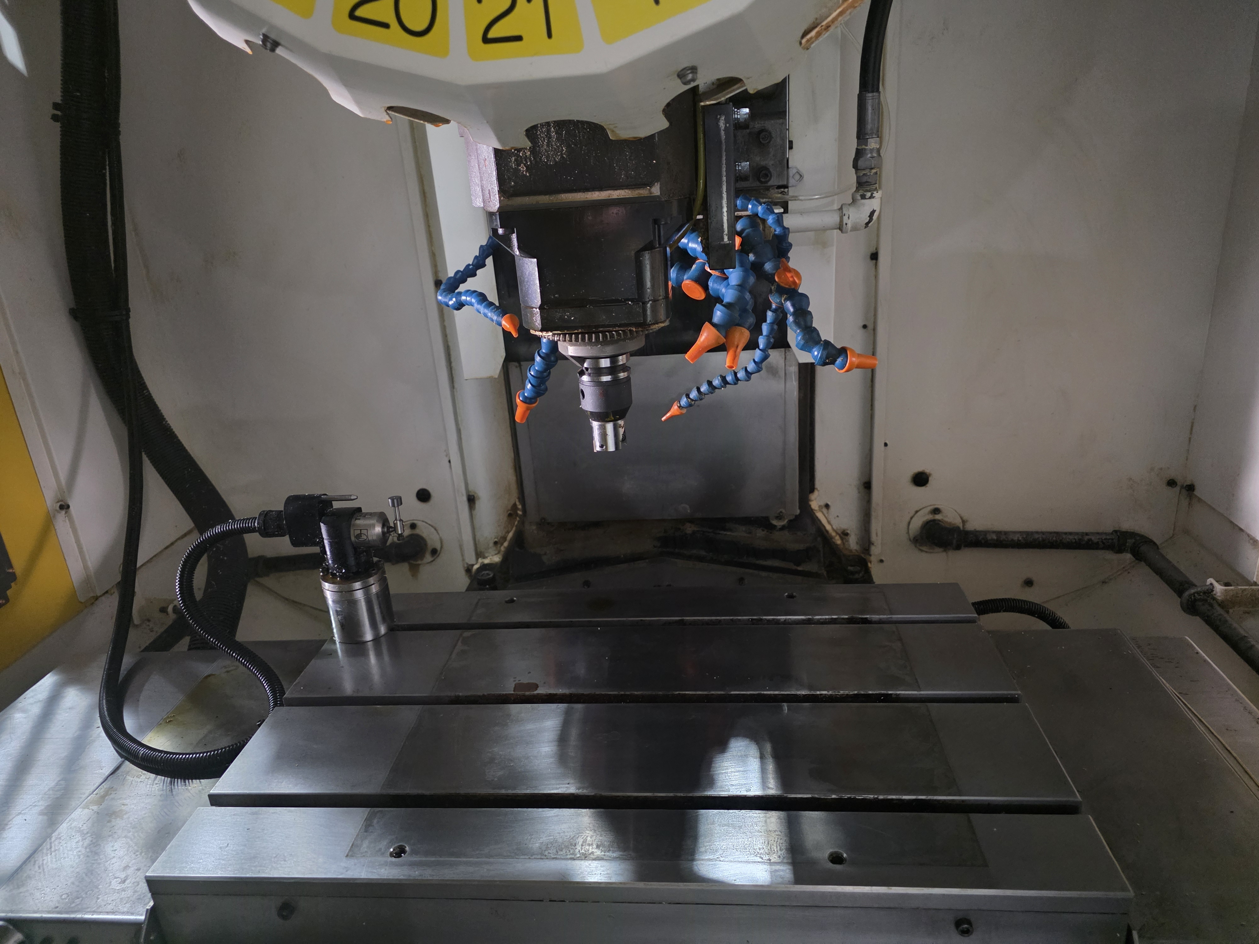 화낙탭핑센타 a-D21MiB(10K) (2018년식) 1대