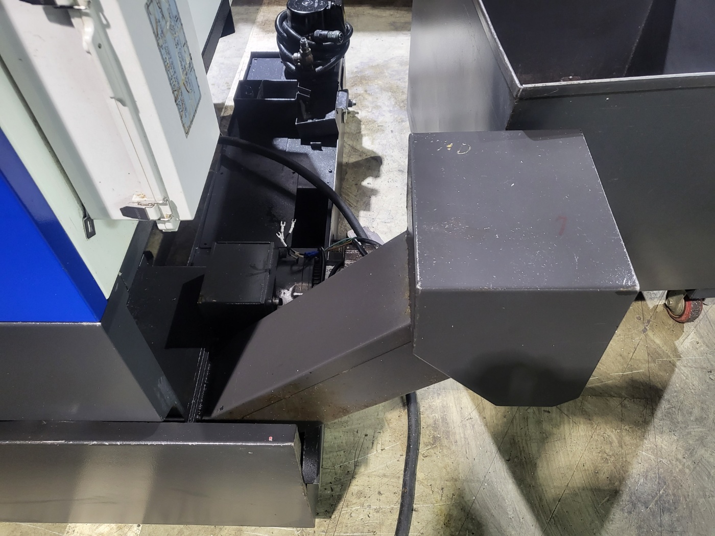 위아8인치 CNC선반 HD-2200(2015년)