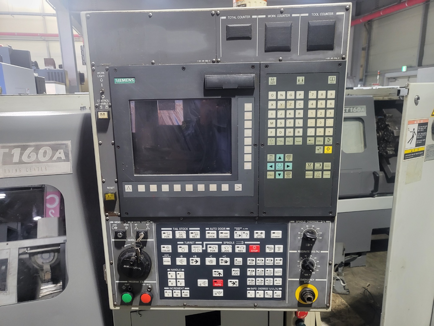 위아6인치 CNC선반 SKT-160A (2010년) 1대, (2009년) 2대