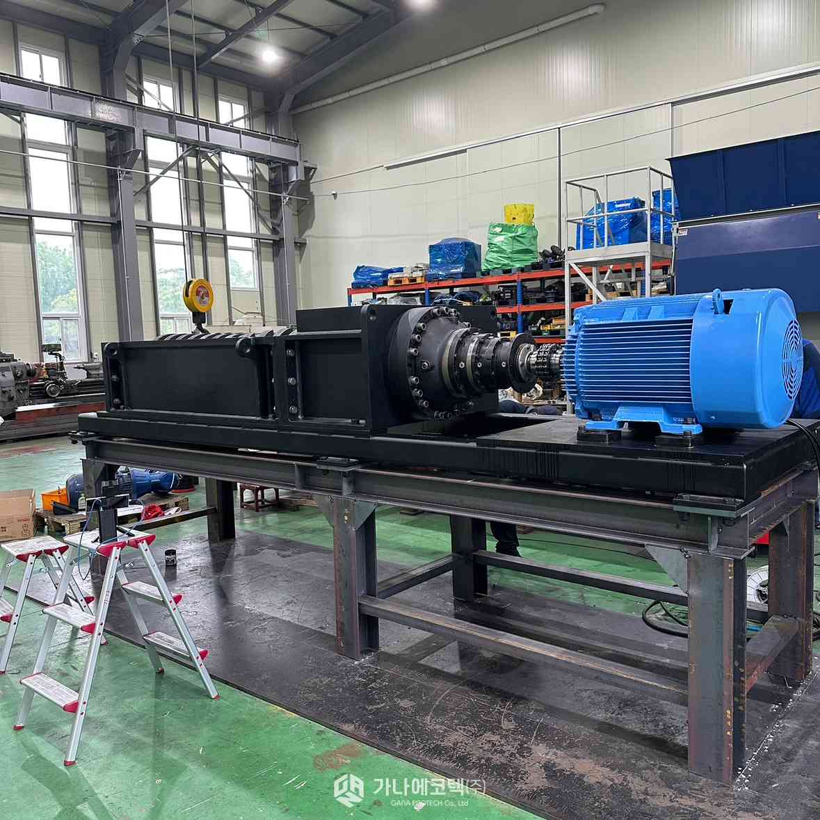 100마력 6극 이축파쇄기