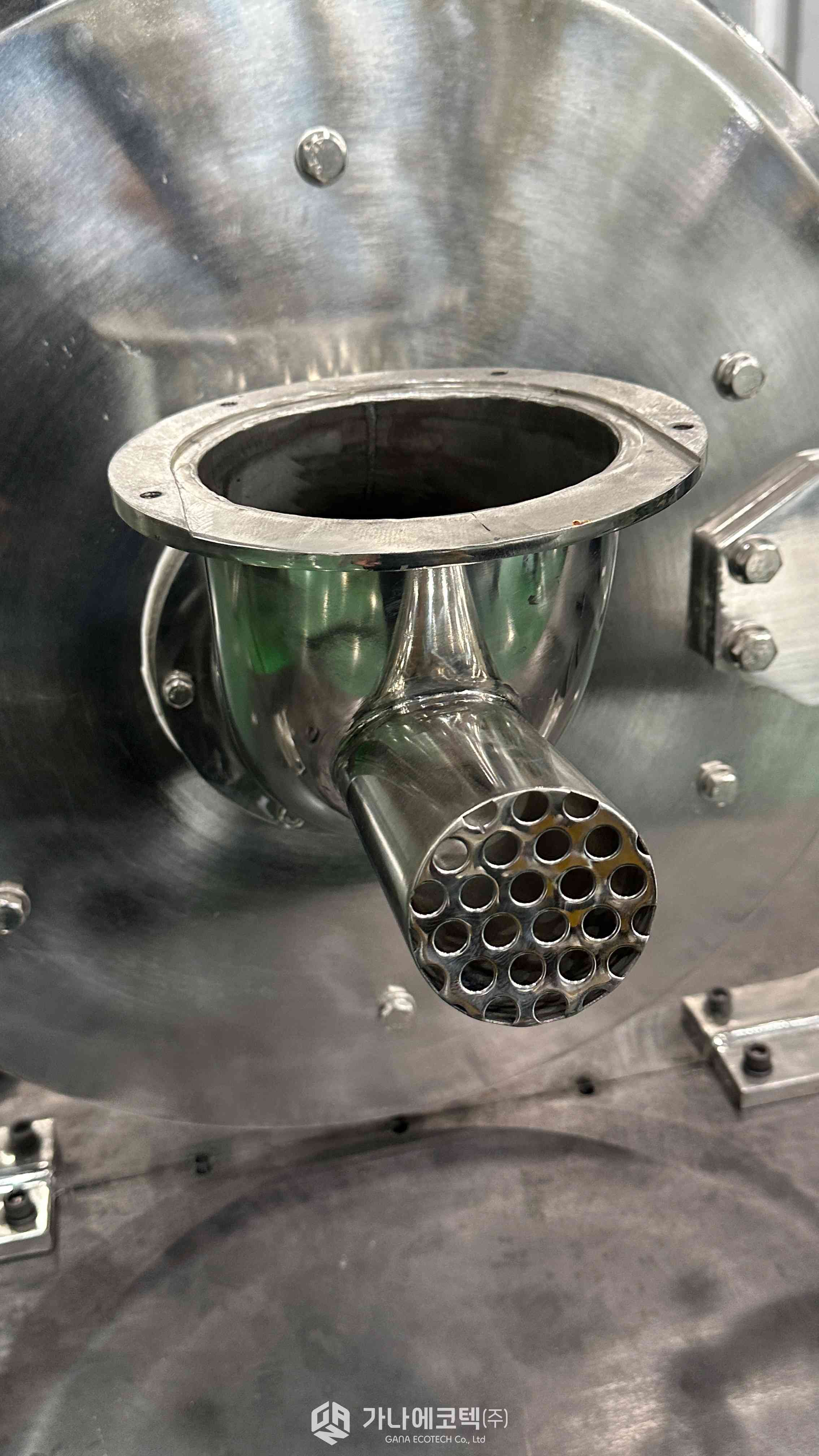 핀밀 30마력 내경890 서스