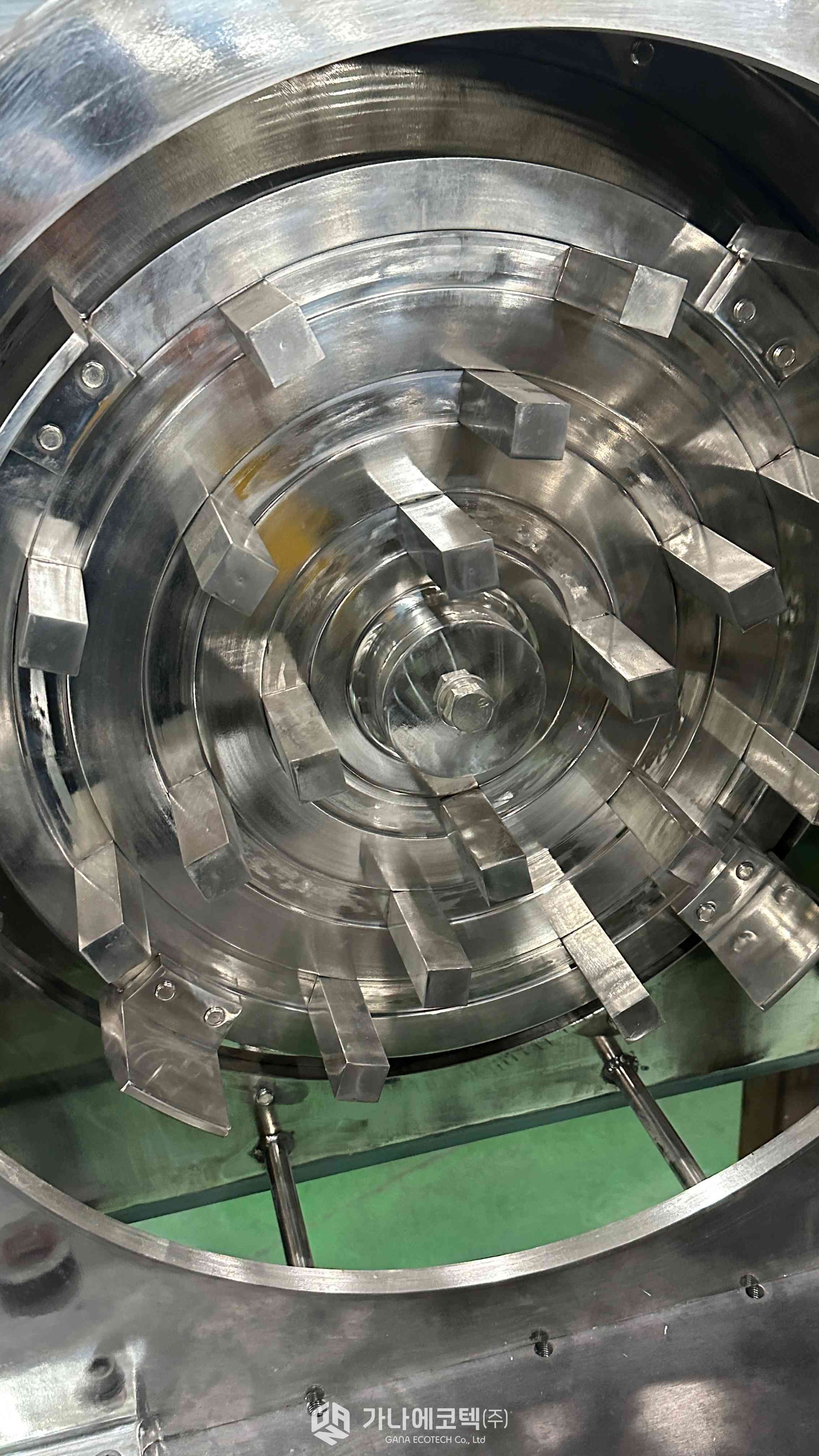 핀밀 30마력 내경890 서스