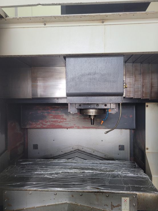 수직머시닝센터 SMM-2500(SUPER MOLD MAKER 2500)