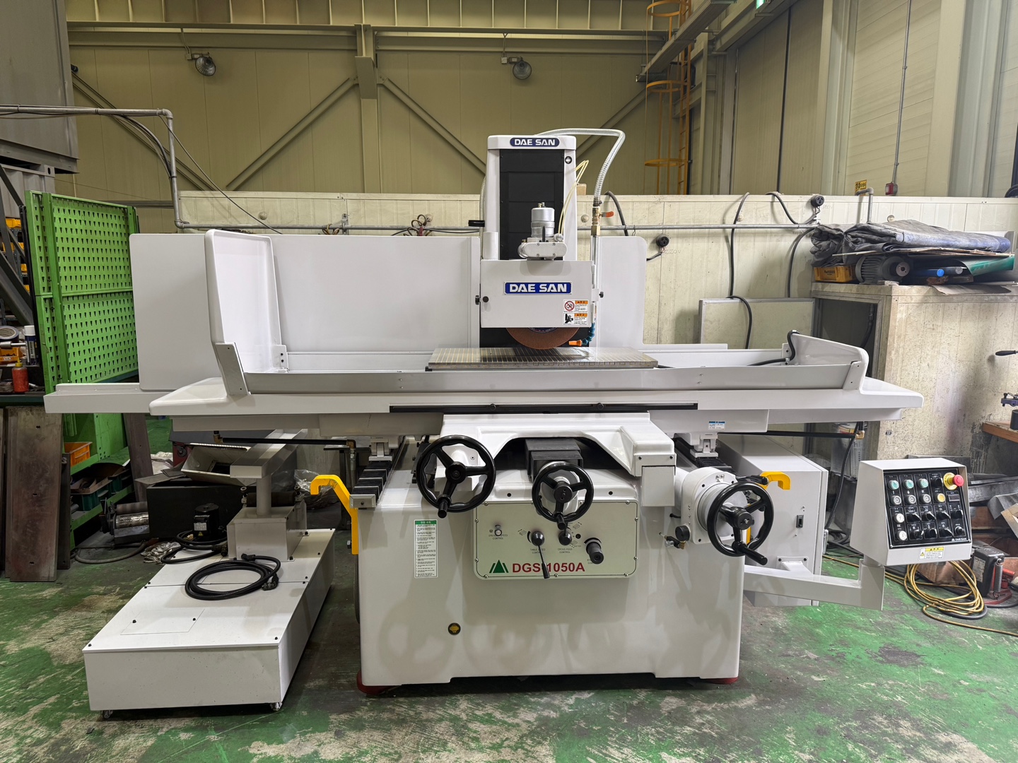 대산 평면연삭기 DGS-1050A