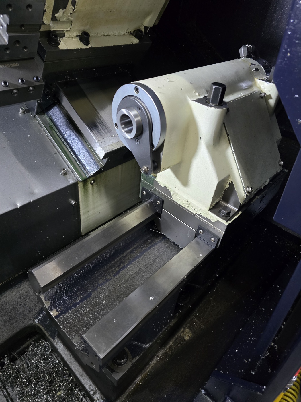 화천 CNC선반 HI-TECH 200A 8인치 (2018년 9월)