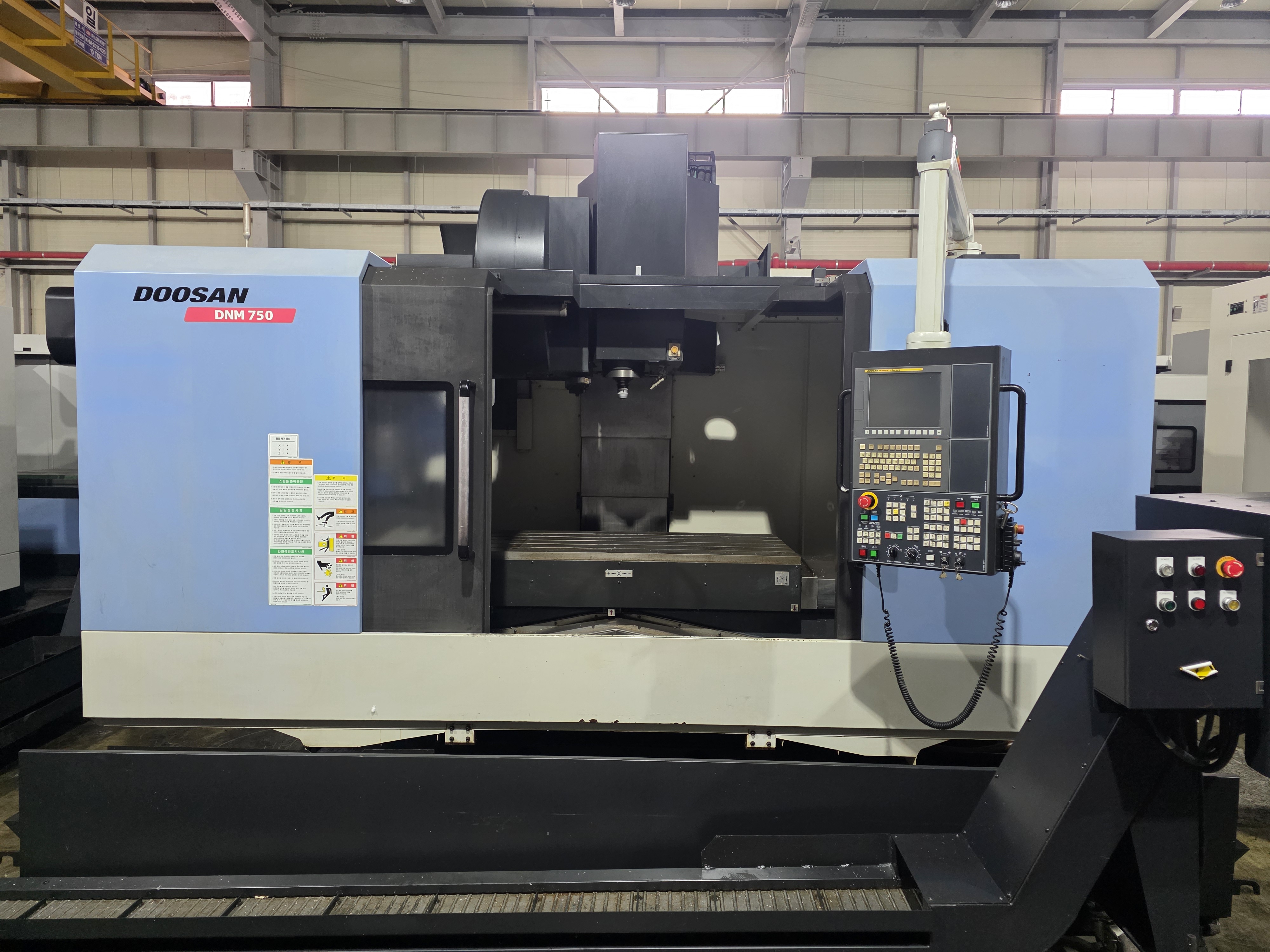 두산7.5호 머시닝센타 DNM-750(2015년식)