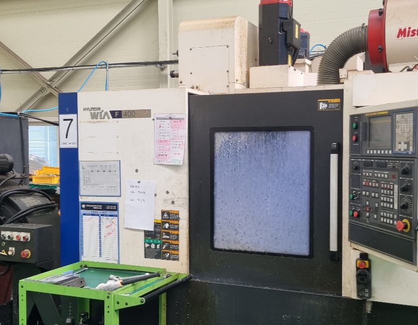 현대위아 머시닝센터 F400  12000RPM (2012년 1월)