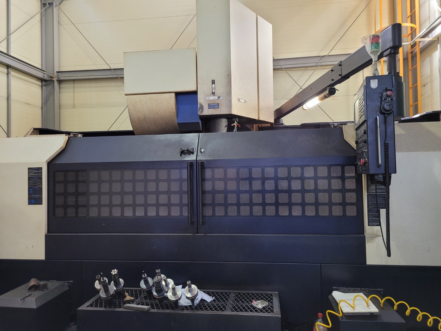 화천 머시닝센터 SIRIUS-850  8K (2015년 2월)