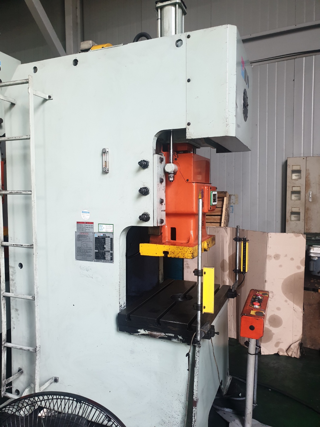 아이디에스 60톤