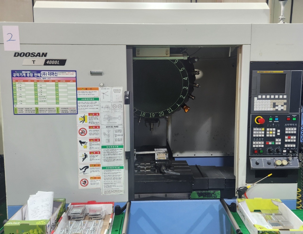 두산 탭핑센터 T4000L 12K (2015년 11월)