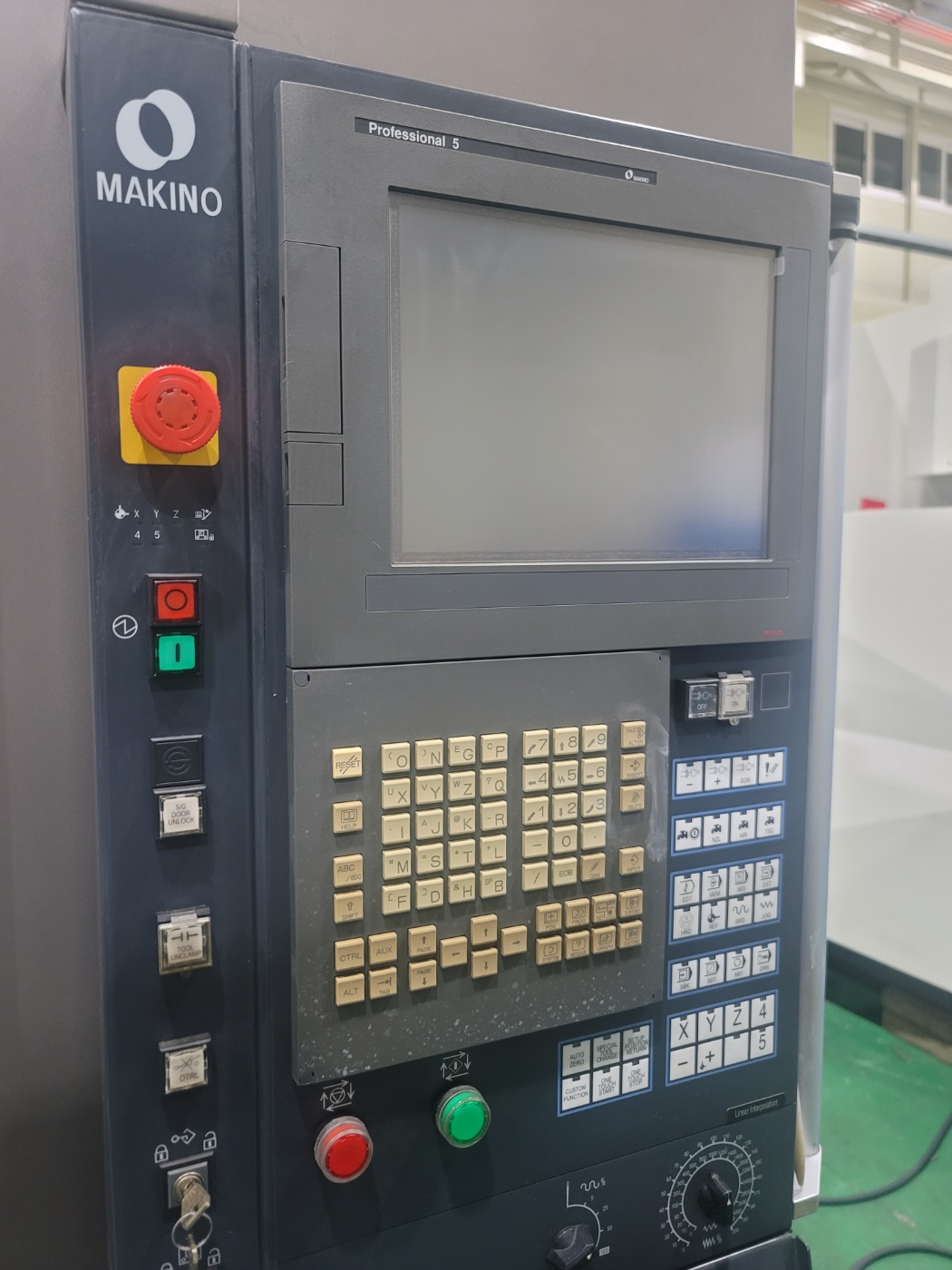 마키노 고속가공기 F5, 마끼노 고속가공기 F5, 마키노고속가공기F5, 수직머시닝센타F5