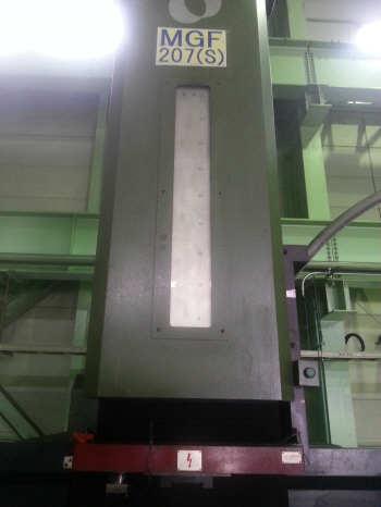 마키노 방전기 EDNC207S, 마끼노 방전기 EDNC207S, 마키노방전가공기EDNC207S, 마끼노방전가공기EDNC207S, 마키노 EDNC207S