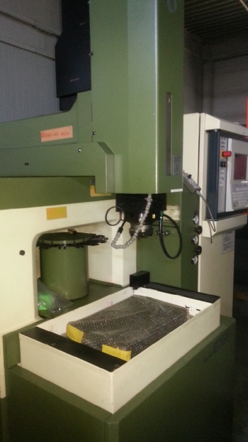 마키노 방전기 EDGE2S, 마끼노 방전기 EDGE2S, 마키노방전가공기EDGE2S, 마끼노방전가공기EDGE2S, 마키노 EDGE2S