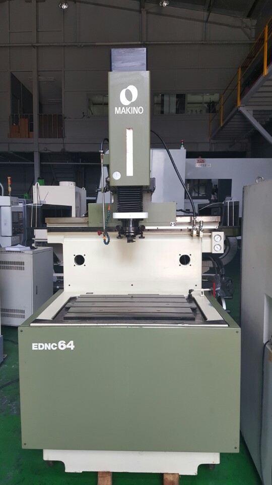 마키노 방전기 EDNC64, 마끼노 방전기 EDNC64, 마키노방전가공기EDNC64,마끼노방전가공기EDNC64, 마키노 EDNC64