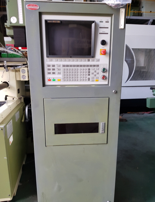 마키노 방전기 EDNC64, 마끼노 방전기 EDNC64, 마키노방전가공기EDNC64,마끼노방전가공기EDNC64, 마키노 EDNC64