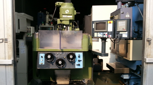 마키노 CNC밀링 KEV-55, 마끼노 CNC밀링 KEV-55, 마끼노CNC밀링KEV-55, 마끼노CNC밀링KEV-55, 마키노밀링KEV-55