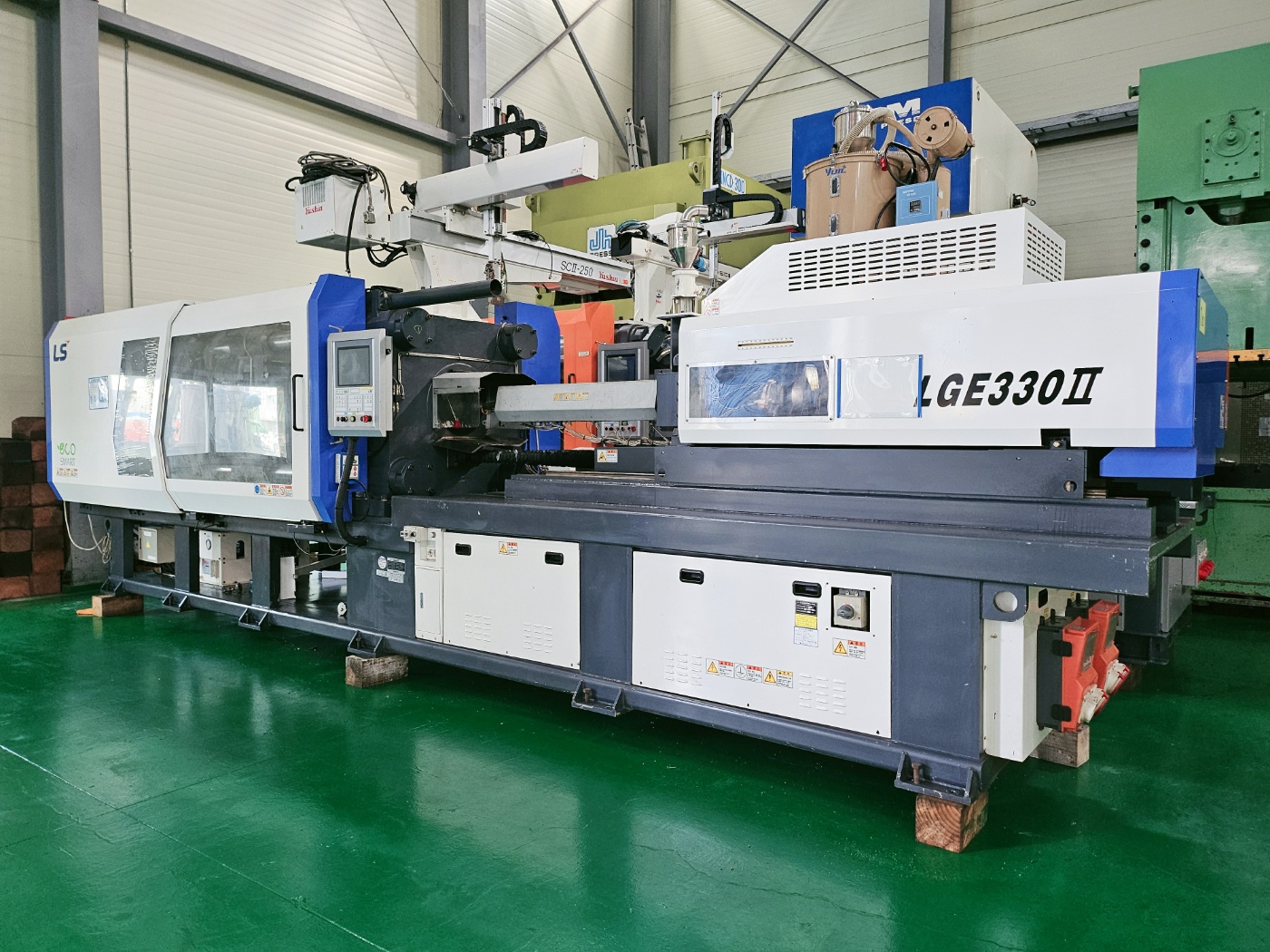 LS엠트론 전동사출기 330톤 LGE-330Ⅱ (2015년 2월)