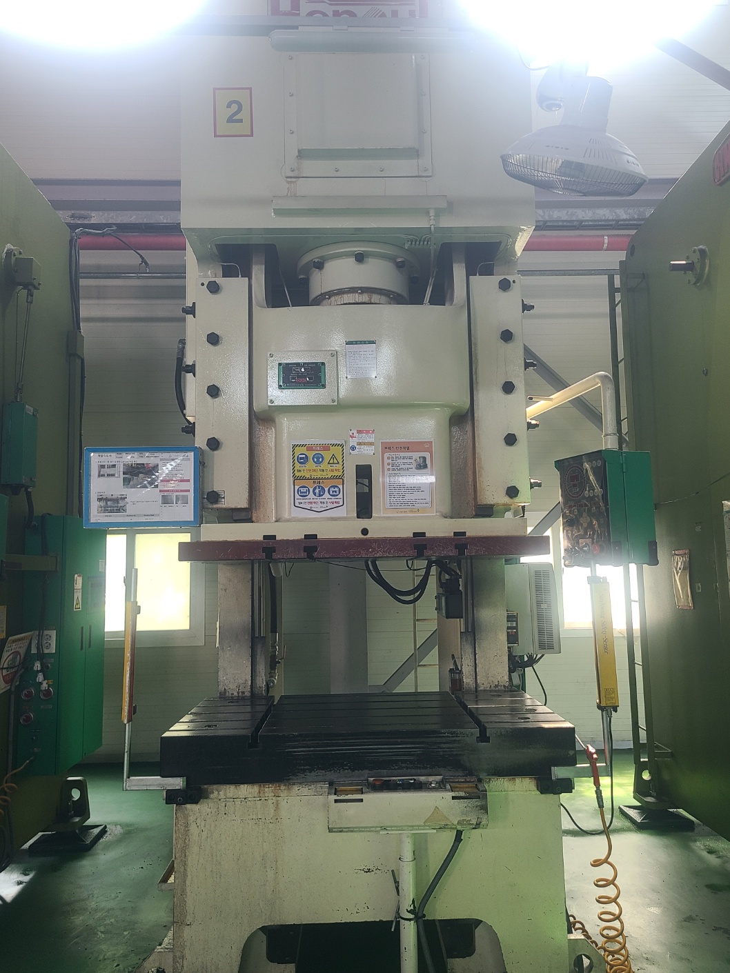 J&H (한얼 C형) 너클프레스 200톤  (2016년 12월) 동일사양 2식