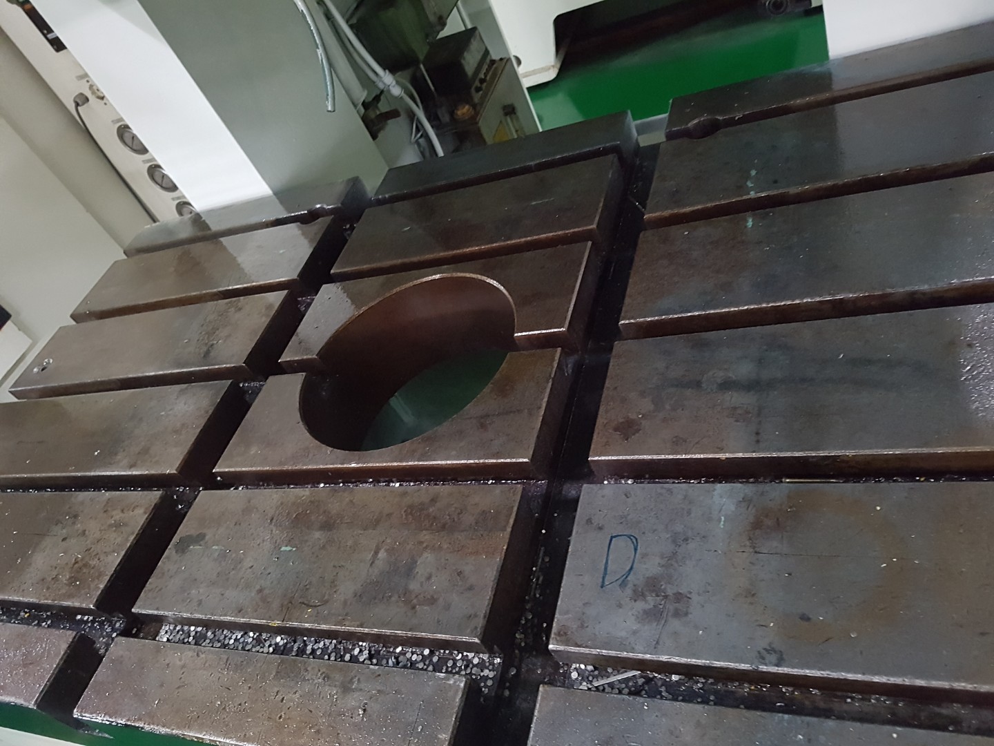 심팩  C형프레스 CS 150톤 (2001년 6월)