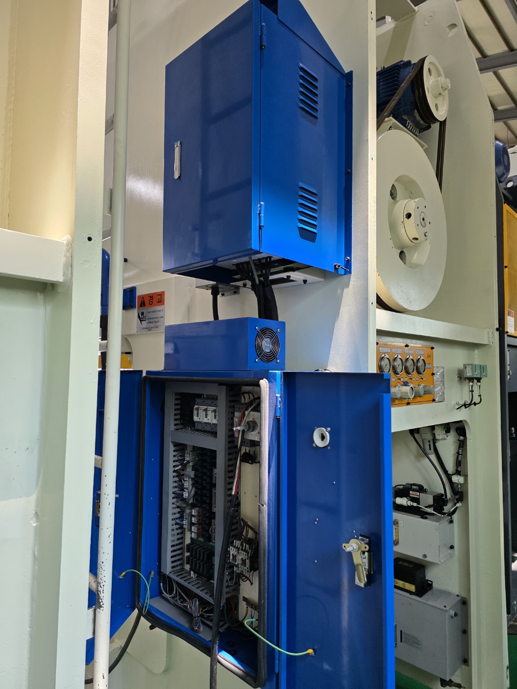 심팩 C형프레스 200톤 CS-200 (2016년 6월) 5식