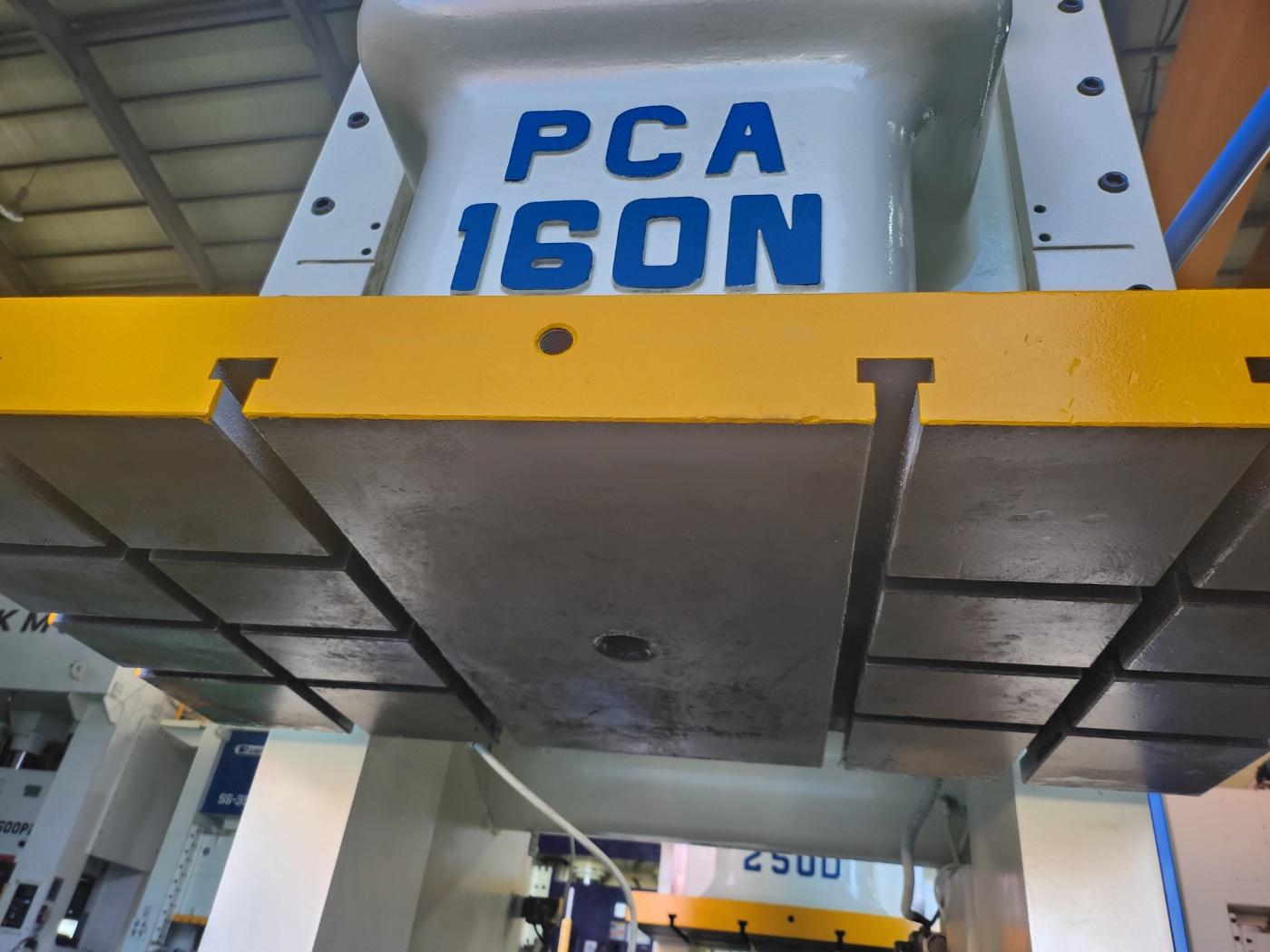 국일 C형프레스 160톤-다이쿠션有 (2001년 12월)