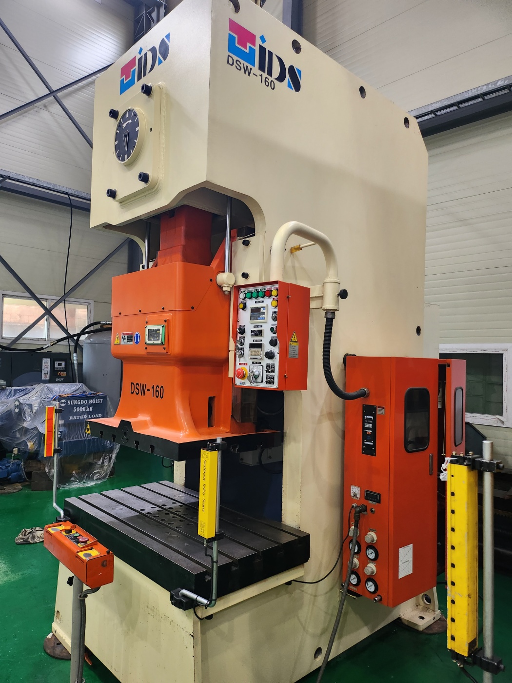 IDS C형프레스 160톤-다이쿠션有 (2014년 5월)