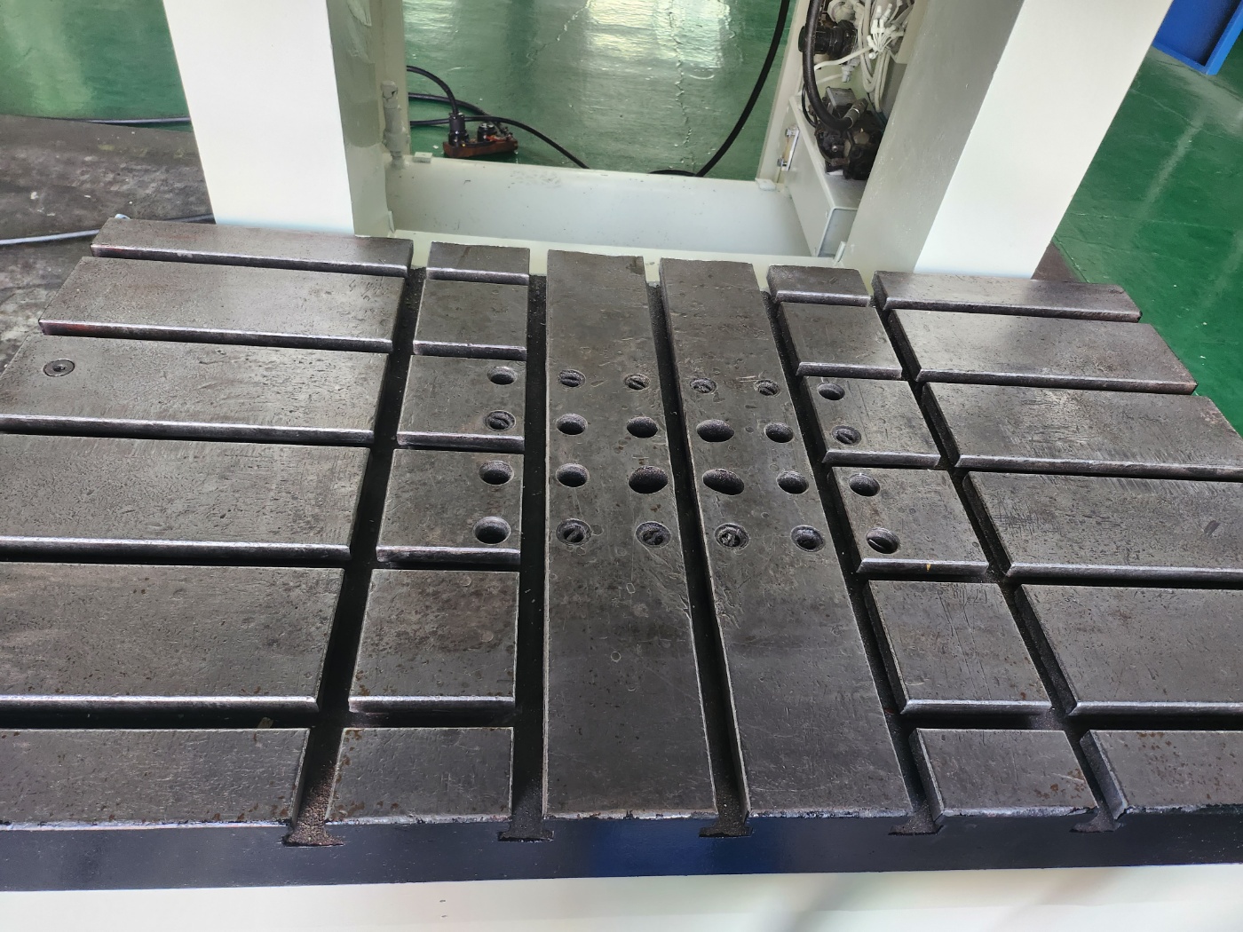 우진 C형프레스 150톤 - 다이쿠션 有 (1997년 6월)