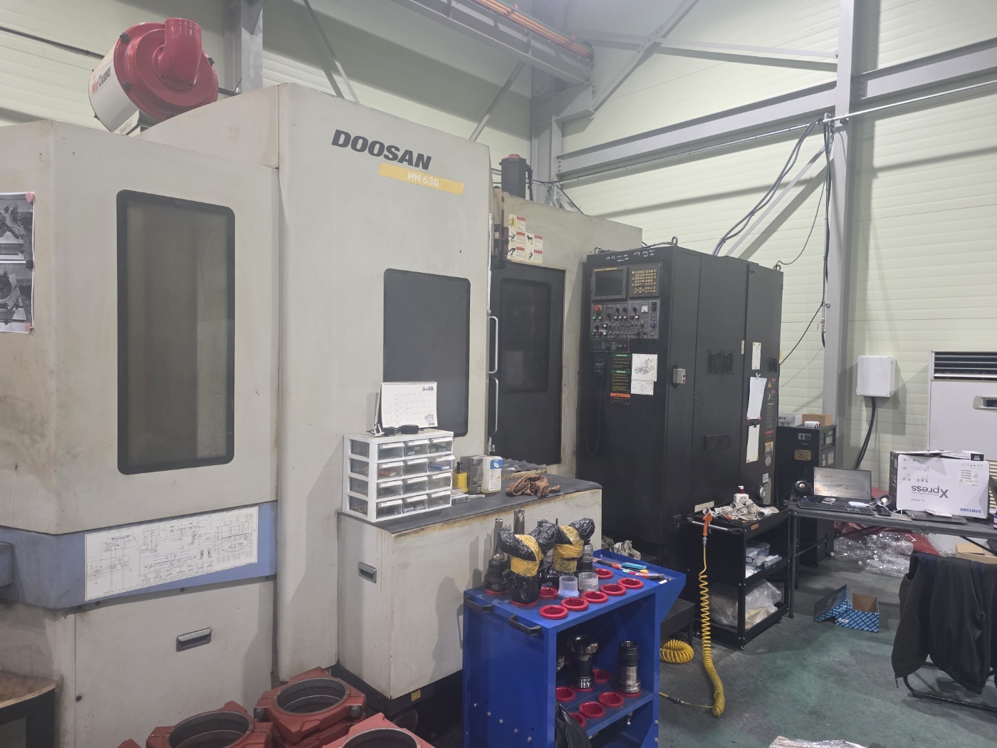 두산  호리젠탈 머시닝센터  HM-630  (2008년 1월)