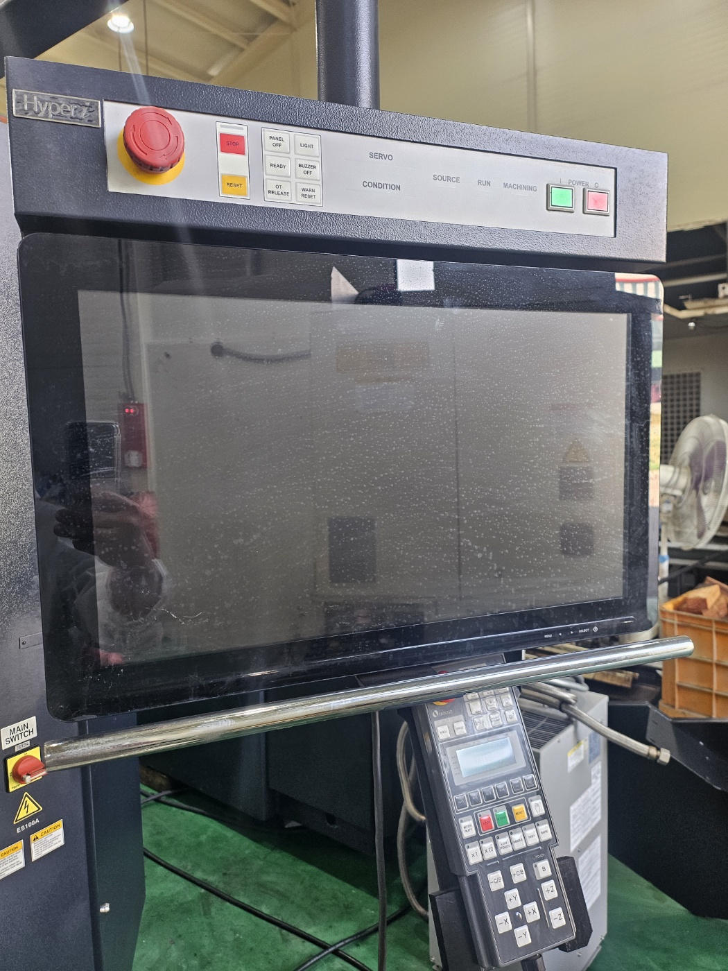 마키노 방전기 EDNC6, 마끼노 방전기 EDNC6, 마키노방전가공기EDNC6, 마끼노방전가공기EDNC6, 마키노 EDNC6